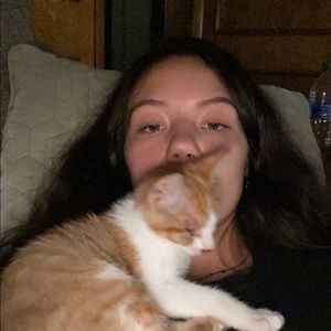 Meet your Posher, Gabriella